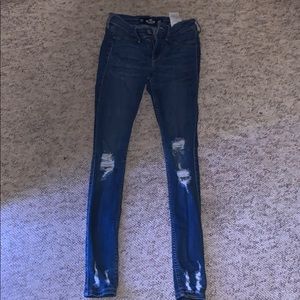 •double zero women’s •dark blue ripped jeans